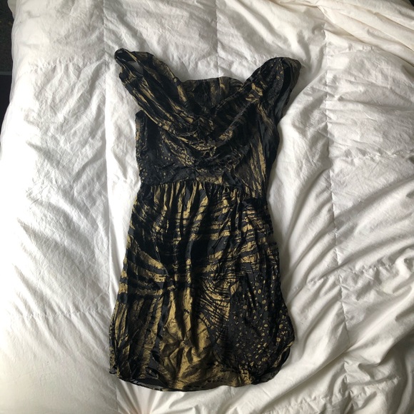 Karen Zambos Dresses & Skirts - Karen Zambia mini cocktail dress